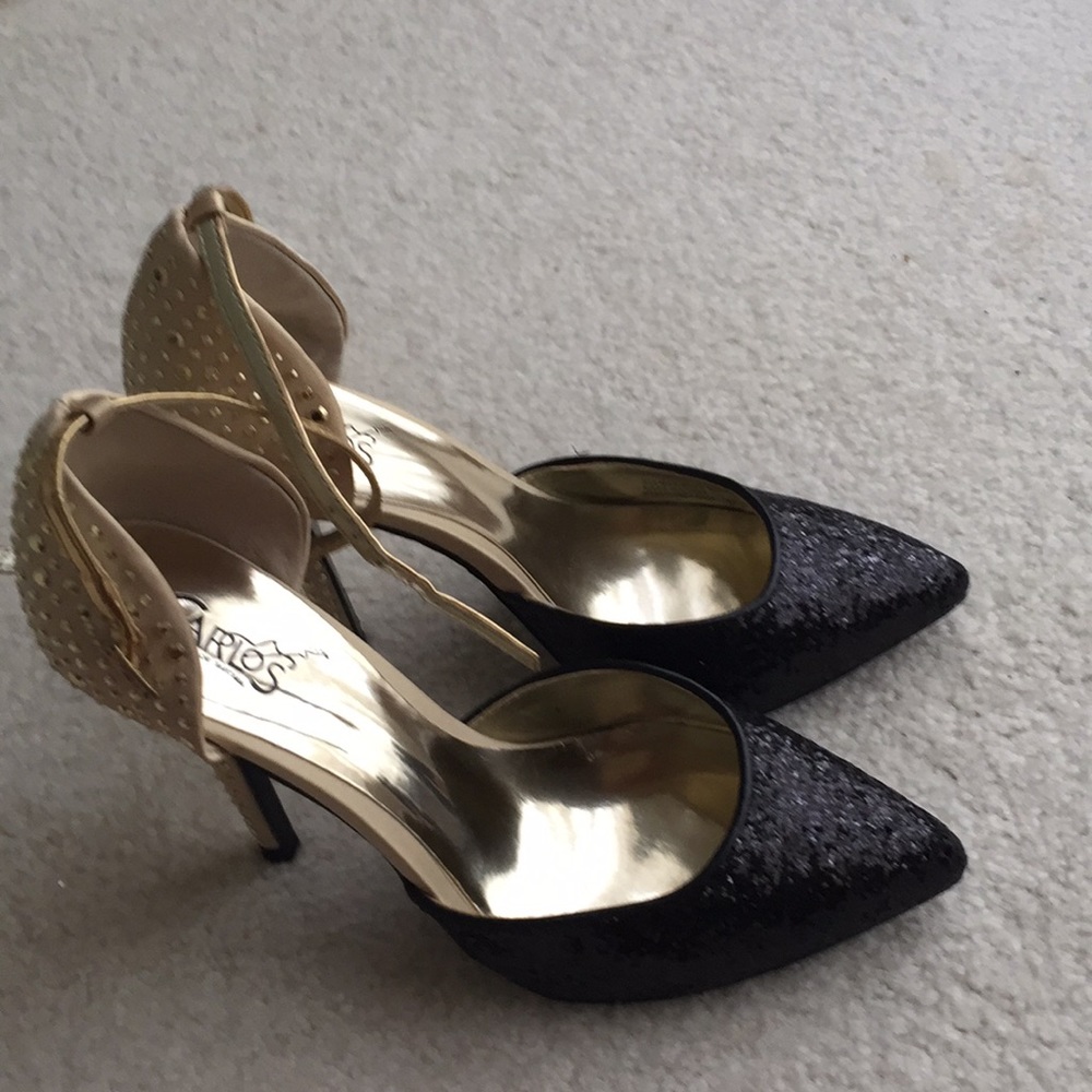 Carlos by Carlos Santana Black/Gold Pumps